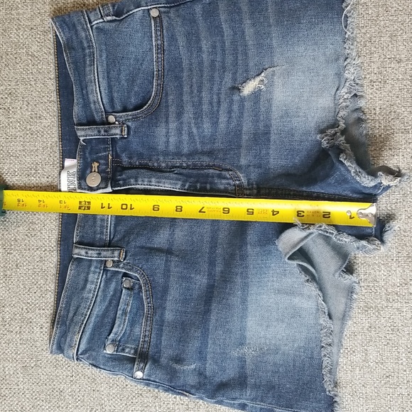 PINK by Victoria's Secret High Rise Denim shorts Size 10 - Picture 7 of 8